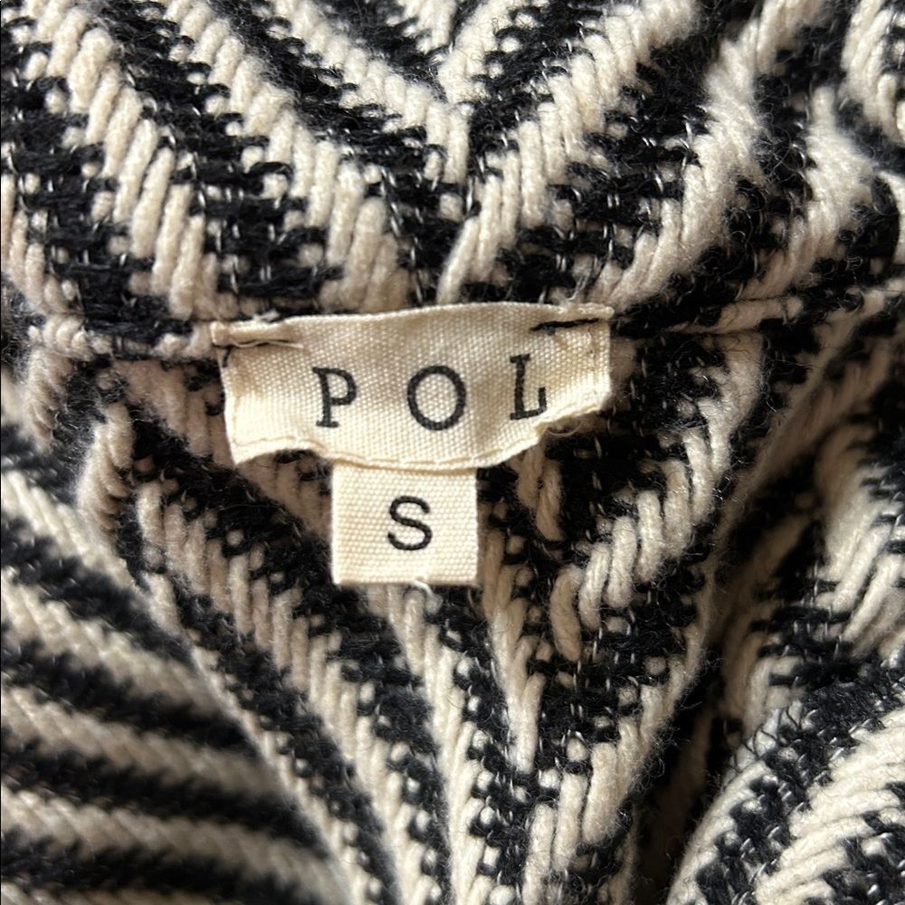 POL Hannah Herringbone Cropped Blazer - Picture 5 of 6